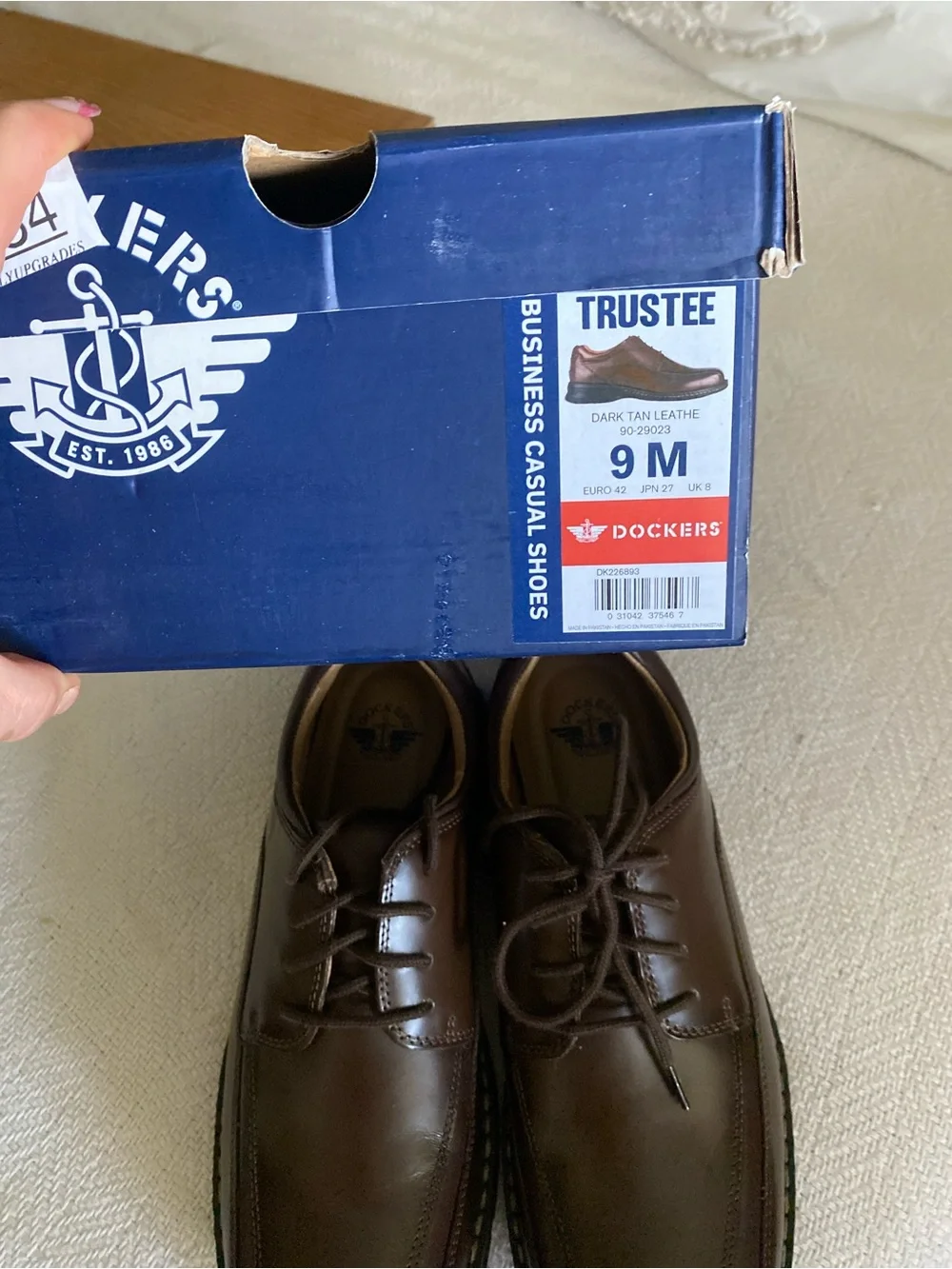 New Dockers Men’s Brown Leather Lace-Up Derbys